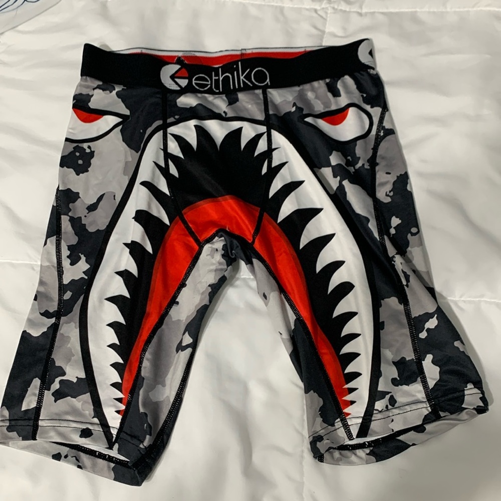 Excellent pre-owned condition! Ethika Men’s Underwear, Small.